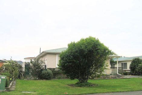 Photo of property in 11 Chester Street, Taradale, Napier, 4112
