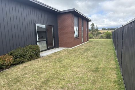 Photo of property in 23 Pioneer Crescent, Omokoroa, 3114