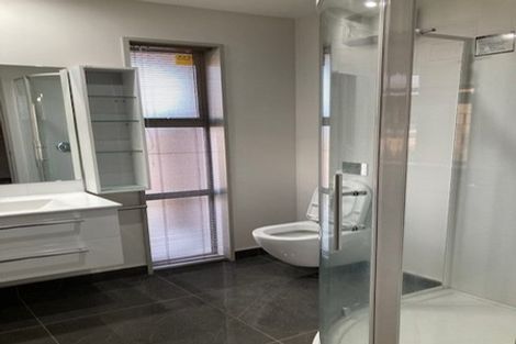 Photo of property in 1 Hartford Crescent, Rolleston, 7615