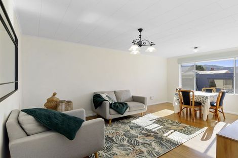 Photo of property in 2/32 Ararino Street, Trentham, Upper Hutt, 5018