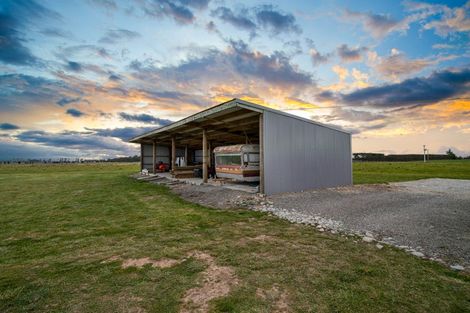 Photo of property in 1260 Thongcaster Road, Burnt Hill, 7495