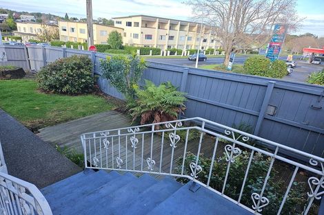 Photo of property in 2/23 Green Street, Papakura, 2110