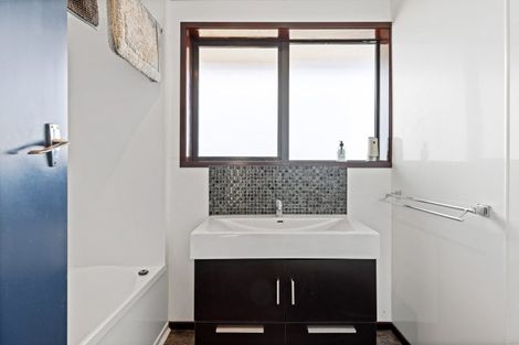 Photo of property in 67 Boston Avenue, Hornby, Christchurch, 8042