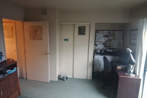 Photo of property in 2/218 Edgeware Road, Edgeware, Christchurch, 8013