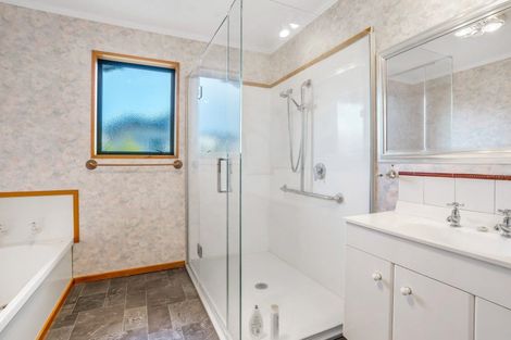 Photo of property in 15 Union Street, Winton, 9720
