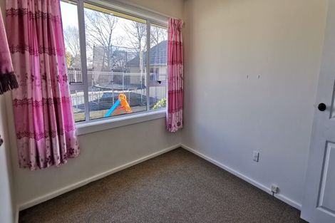 Photo of property in 33 Blankney Street, Hornby, Christchurch, 8042