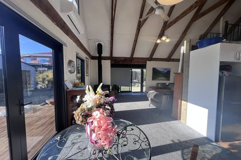 Photo of property in 15 Helena Street, Lumsden, 9730