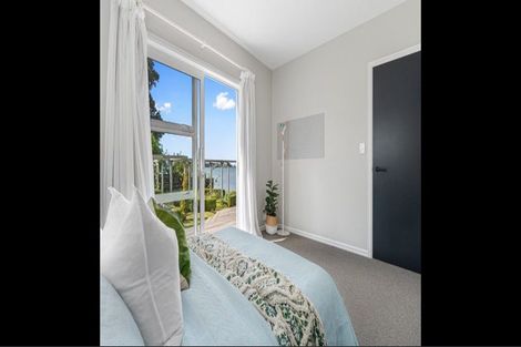 Photo of property in 1 Fourteenth Avenue, Tauranga South, Tauranga, 3112