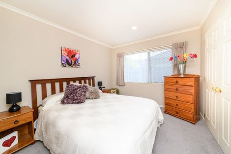 Photo of property in 9 Montana Way, Milson, Palmerston North, 4414