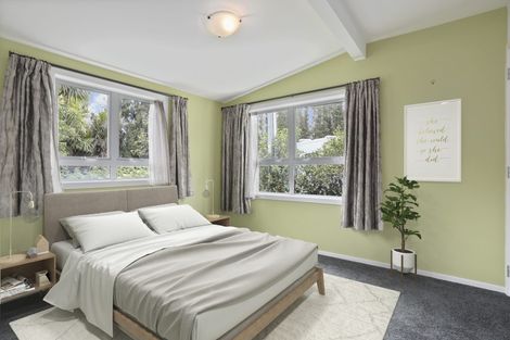 Photo of property in 5 Jays Road, Titirangi, Auckland, 0604