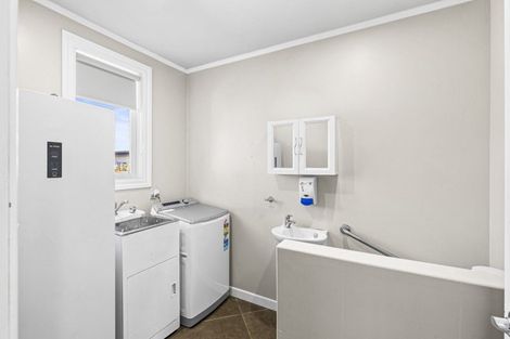 Photo of property in 33 Skerman Street, Marton, 4710