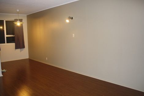 Photo of property in 6/48 Mcleod Road, Henderson, Auckland, 0612