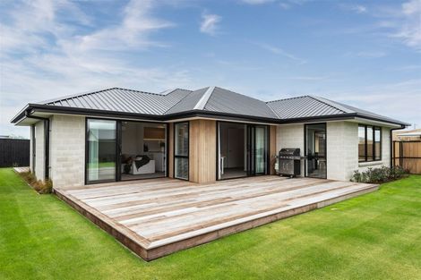 Photo of property in 10 Kestrel Street, Rolleston, 7615