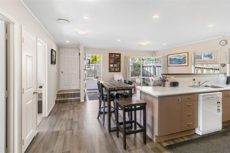 Photo of property in 4 Howards Way, Te Kamo, Whangarei, 0112