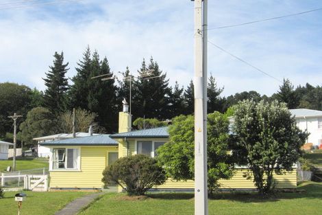 Photo of property in 61 Cambridge Terrace, Kaiti, Gisborne, 4010