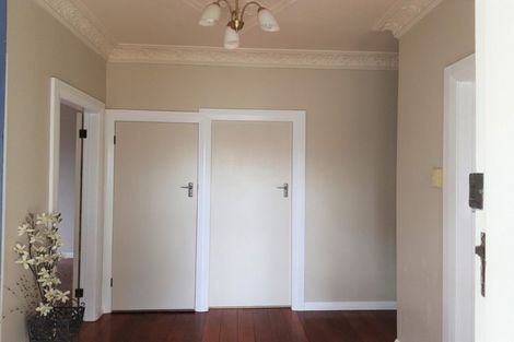 Photo of property in 25 Hospital Street, Dannevirke, 4930