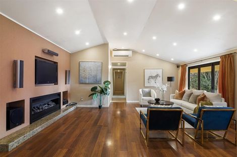 Photo of property in 166 Holmes Road, Waiuku, 2682