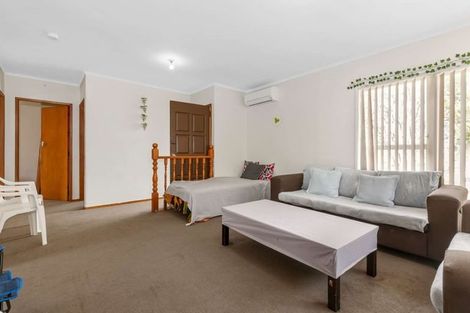 Photo of property in 3/108b Great South Road, Manurewa, Auckland, 2102