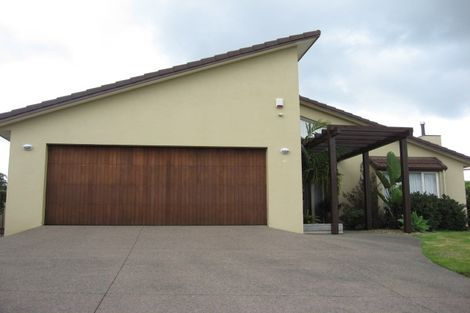 Photo of property in 40 Greig Place, Pukekohe, 2120