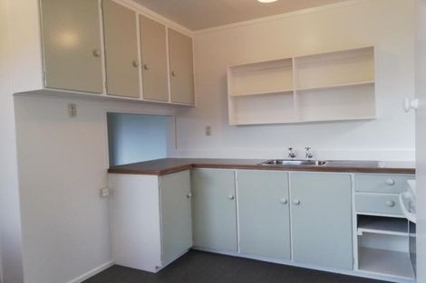 Photo of property in 105 Thurleigh Grove, Karori, Wellington, 6012