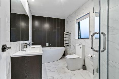 Photo of property in 28 Tai Crescent, Hobsonville, Auckland, 0616