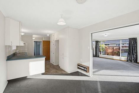 Photo of property in 10 Aztec Place, Redwood, Christchurch, 8051