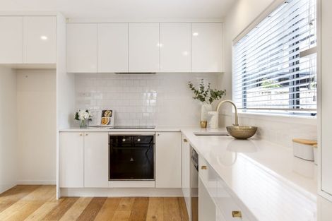 Photo of property in 89 Taikata Road, Te Atatu Peninsula, Auckland, 0610