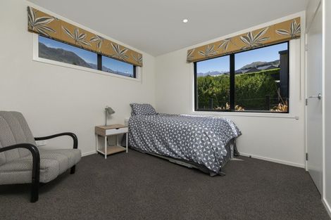 Photo of property in 23 Matipo Street, Wanaka, 9305