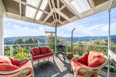 Photo of property in 1154e State Highway 2, Te Marua, Upper Hutt, 5018