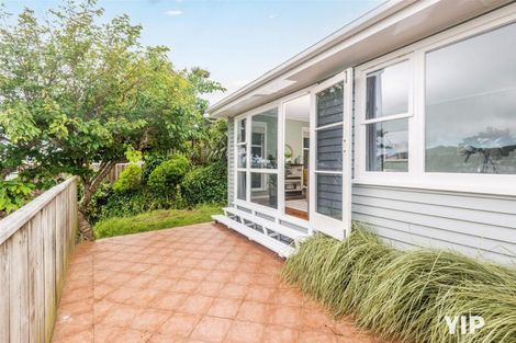 Photo of property in 41 Chesterton Street, Johnsonville, Wellington, 6037