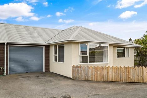 Photo of property in 3/217 Oxford Street, South Dunedin, Dunedin, 9012
