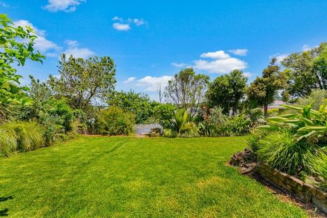 Photo of property in 13 Mount View Place, Spotswood, New Plymouth, 4310