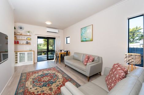 Photo of property in 19 Grange Road North, Haumoana, 4102