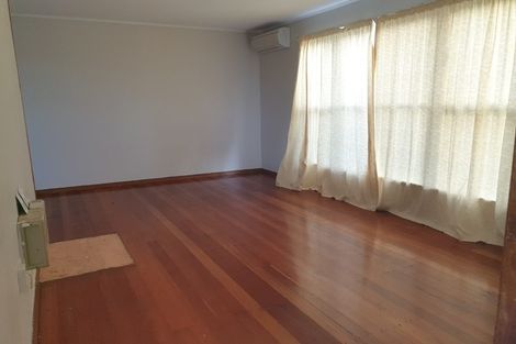 Photo of property in 33- 35 Gear Terrace, Ranui, Porirua, 5024