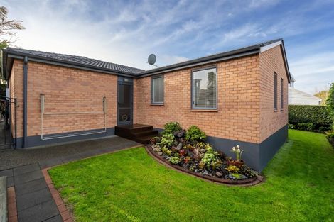Photo of property in 4 Argyle Terrace, Milford, Auckland, 0620