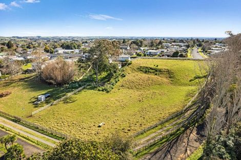 Photo of property in 25 Colombo Road, Waiuku, 2123