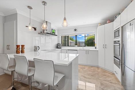 Photo of property in 14 Mission View Drive, Northpark, Auckland, 2013