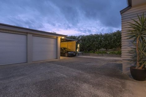 Photo of property in 27 Hinewa Road, Otumoetai, Tauranga, 3110