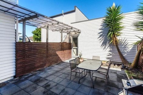 Photo of property in 16 Zabeel Crescent, Takanini, 2112