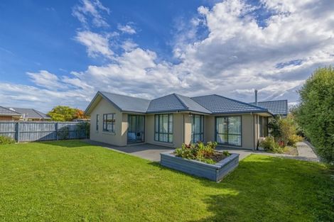 Photo of property in 6 Lady Nugent Lane, Halswell, Christchurch, 8025
