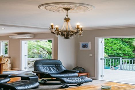 Photo of property in 10 Westridge Road, Titirangi, Auckland, 0604
