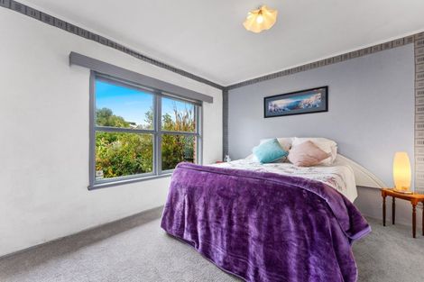 Photo of property in 2/1 Lingfield Street, Glenfield, Auckland, 0629