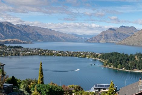 Photo of property in 7 Bolton Lane, Queenstown, 9300
