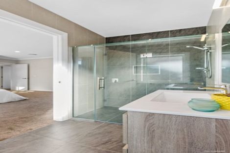 Photo of property in 6 Paso Fino Crescent, Karaka, Papakura, 2113