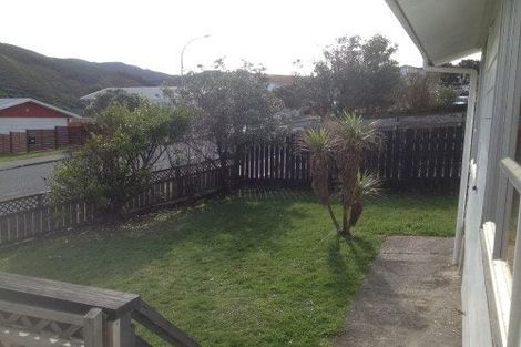 Photo of property in 14 Frobisher Street, Island Bay, Wellington, 6023