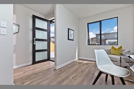 Photo of property in 47 Greenfinch Road, Hobsonville, Auckland, 0616