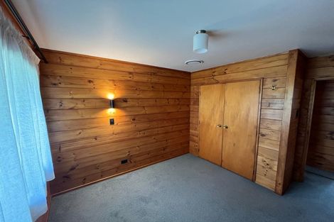 Photo of property in 3/8a Alma Street, Te Atatu South, Auckland, 0610