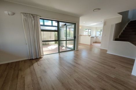 Photo of property in 19 Merriefield Avenue, Forrest Hill, Auckland, 0620