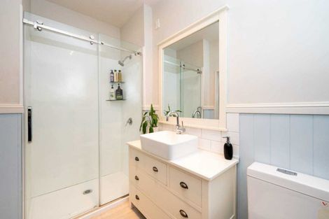 Photo of property in 2 Collison Terrace, Haumoana, 4102