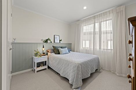 Photo of property in 3 Waipatukahu Lane, Raglan, 3225
